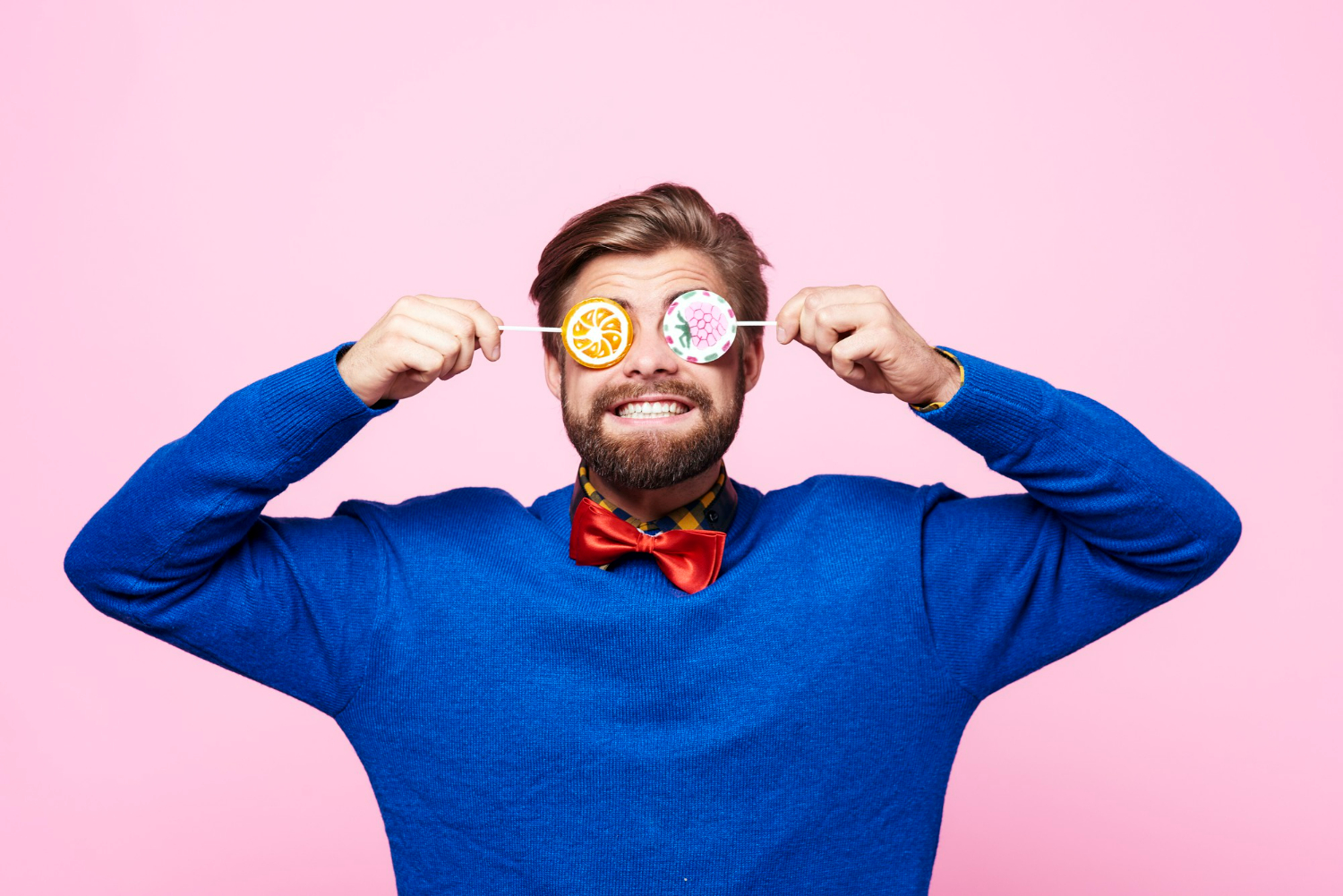 Bancul zilei: „O familie de români se prăbușește pe o insulă...”