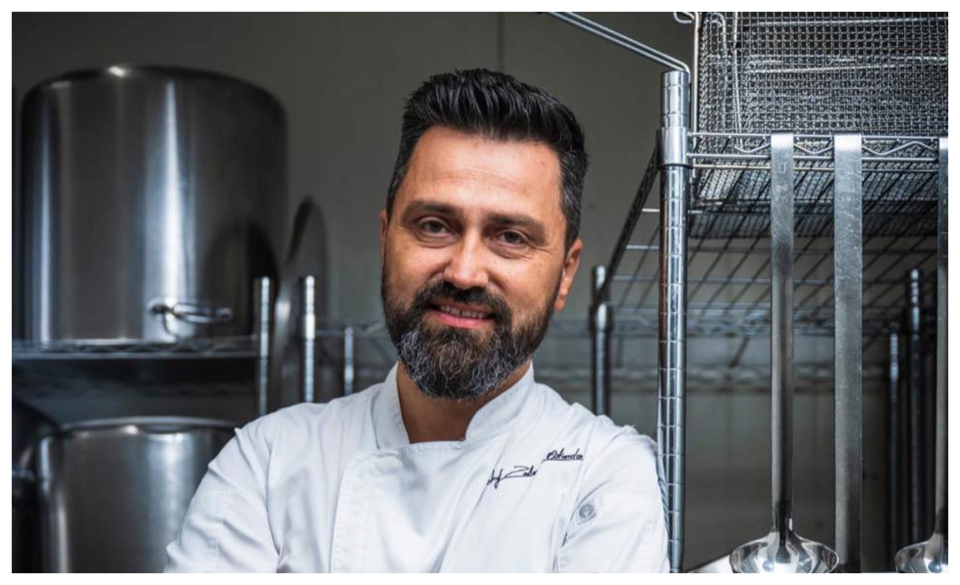 Ingredientul pe care Chef Orlando Zaharia îl adaugă întotdeauna peste carne înainte de gătire. Secretele juratului de la Chef la cuțite